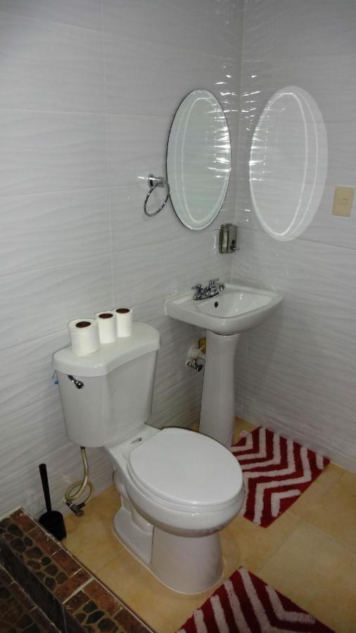 בוקה צ'יקה Posada El Sol, Home Near Airport Sdq מראה חיצוני תמונה